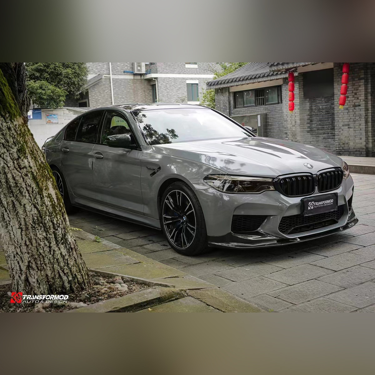 Nadeau Grey (dark)