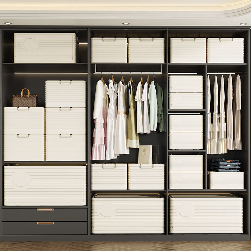 Pure white folding box