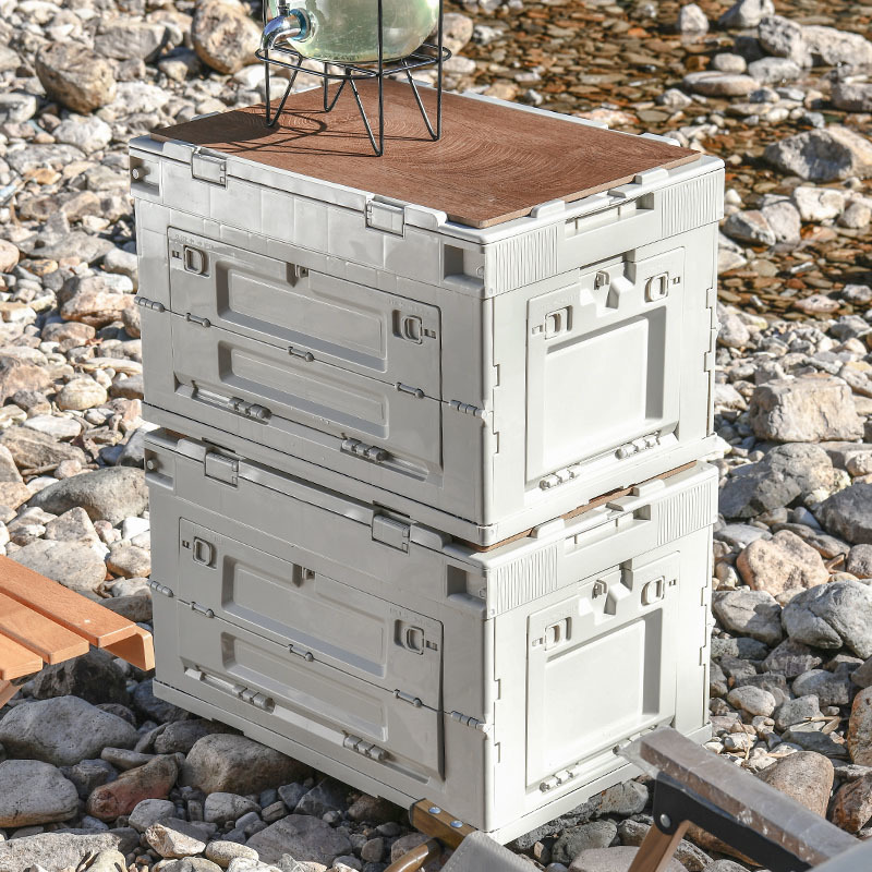 Outdoor folding box