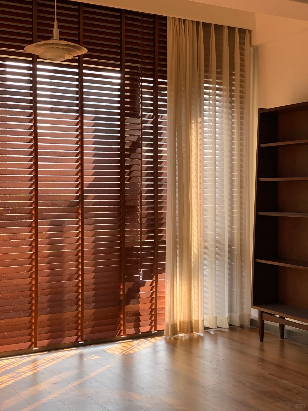 Wooden blinds