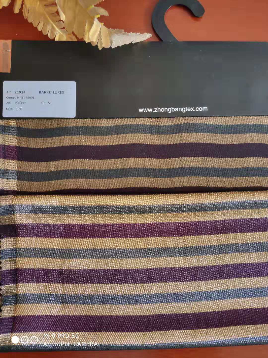 21934