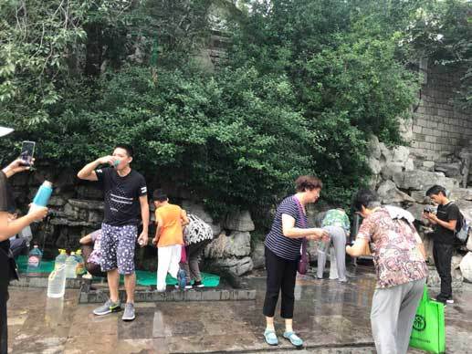 金晔徒步