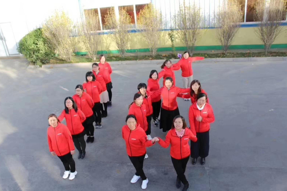 奔跑 前行 蛻變