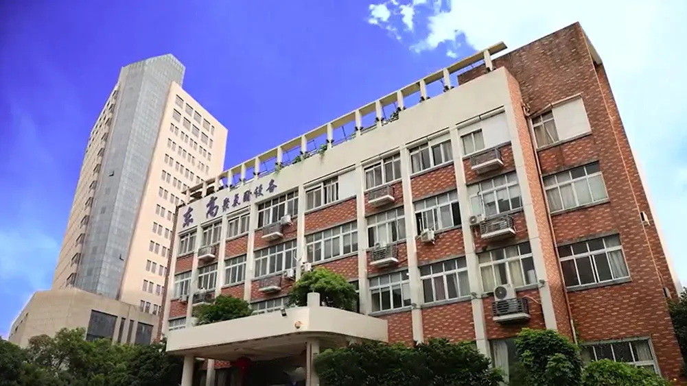 视频标题 视频标题