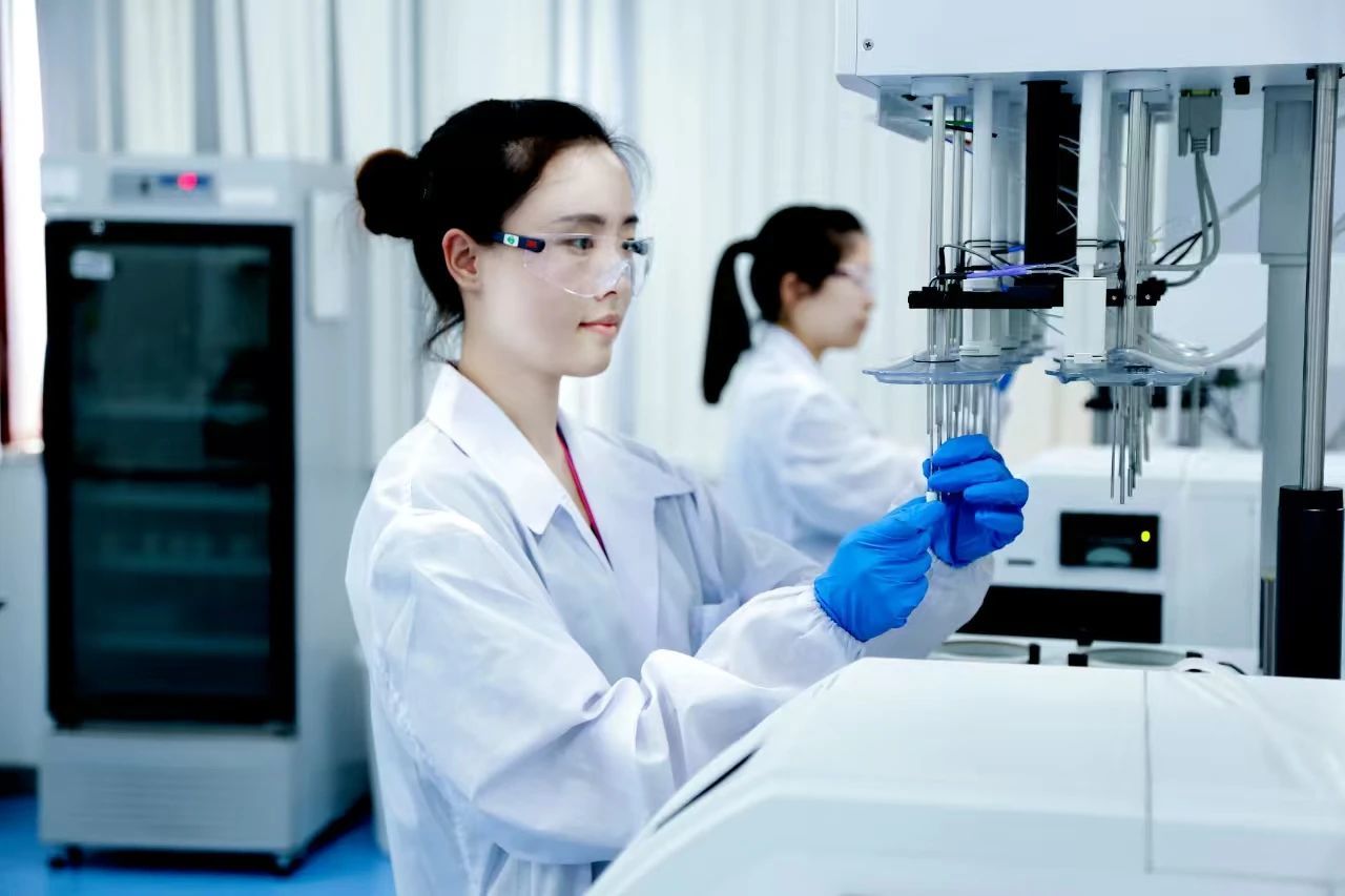 The parent company, Yichang Renfu Pharmaceutical's, rivastigmine transdermal patch has been approved for market.