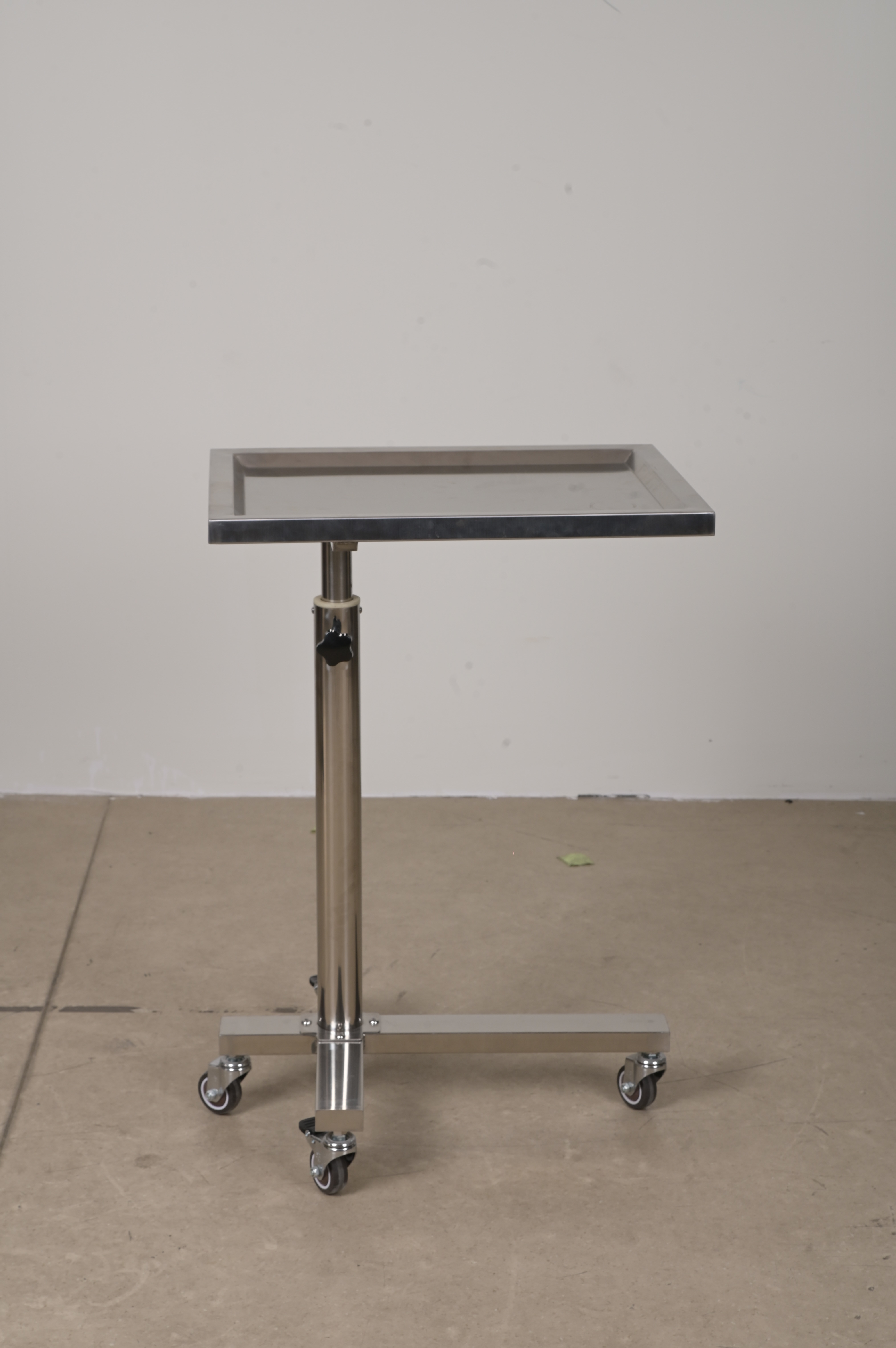 Mayo table