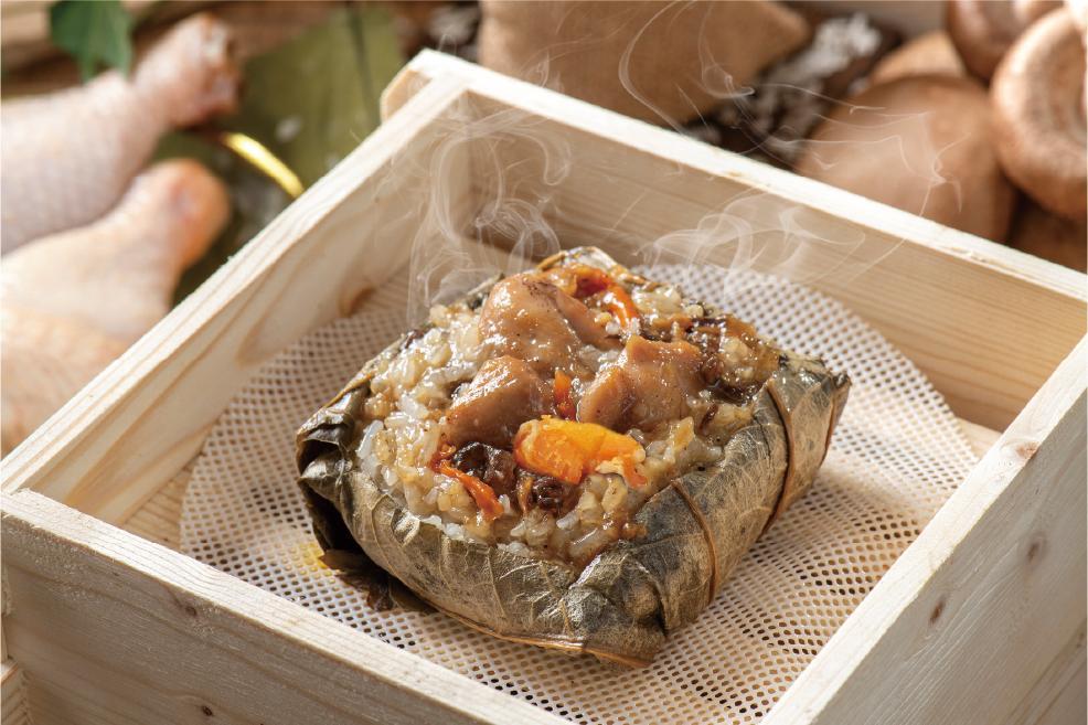 Egg yolk glutinous rice chicken