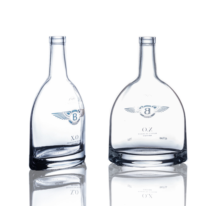 BB320-700 Cork top 700ml Xo Glass Bottle