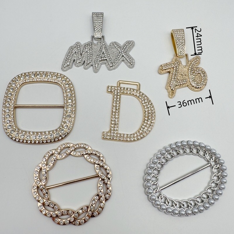 Metal diamond-studded decorative ear clips Metal diamond-studded decorative ear clips