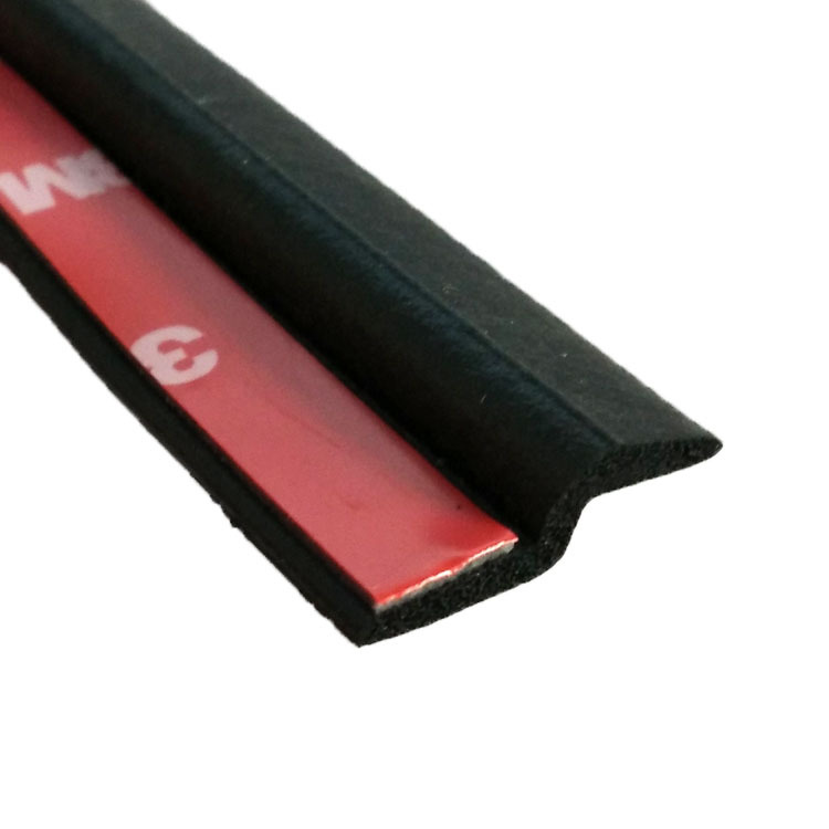 Z-type sealing strip for automobile