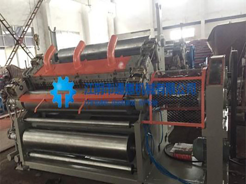 Tungsten carbide roller corrugated machine