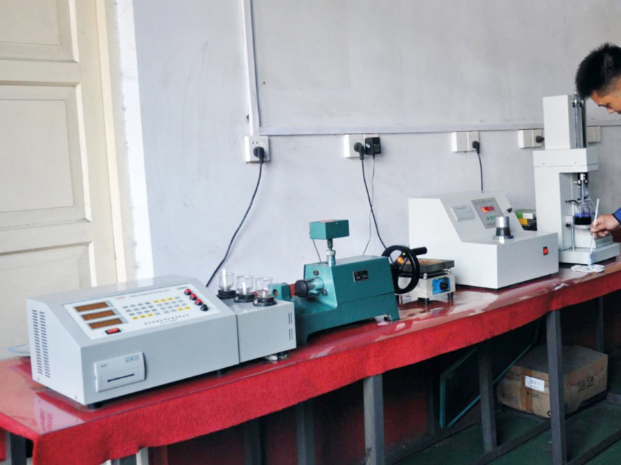 Test equipment Test equipment