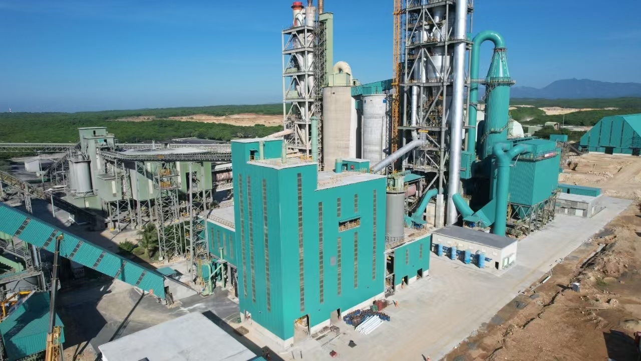 Dominican cement plant successfully ignited and put into operation