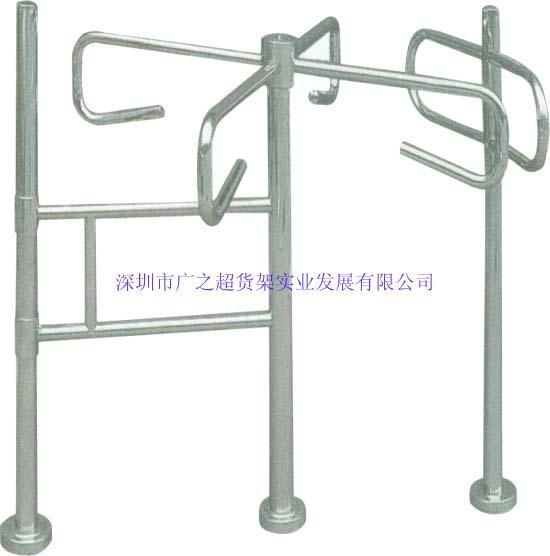 十字旋式出入口機