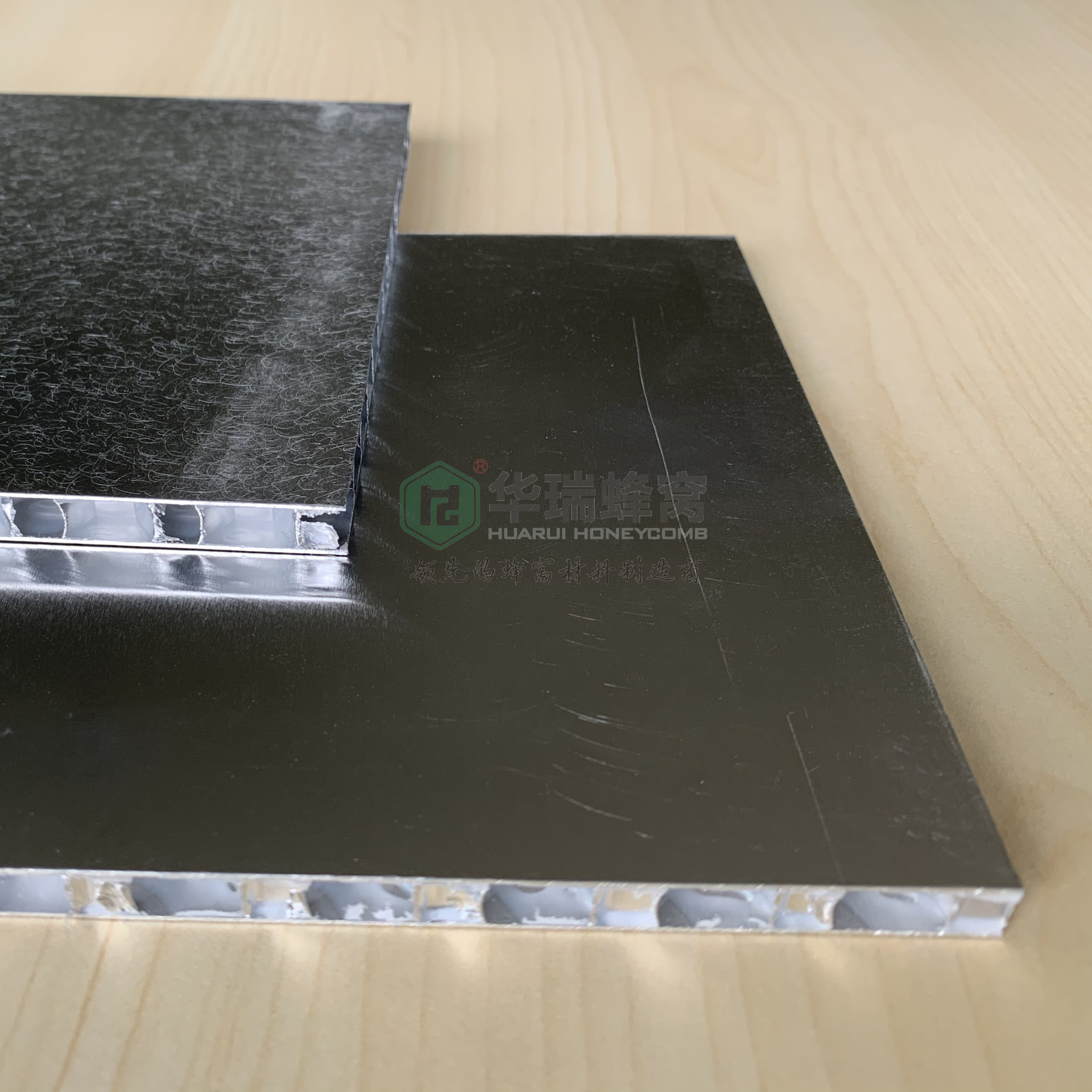 Light aluminum honeycomb panel