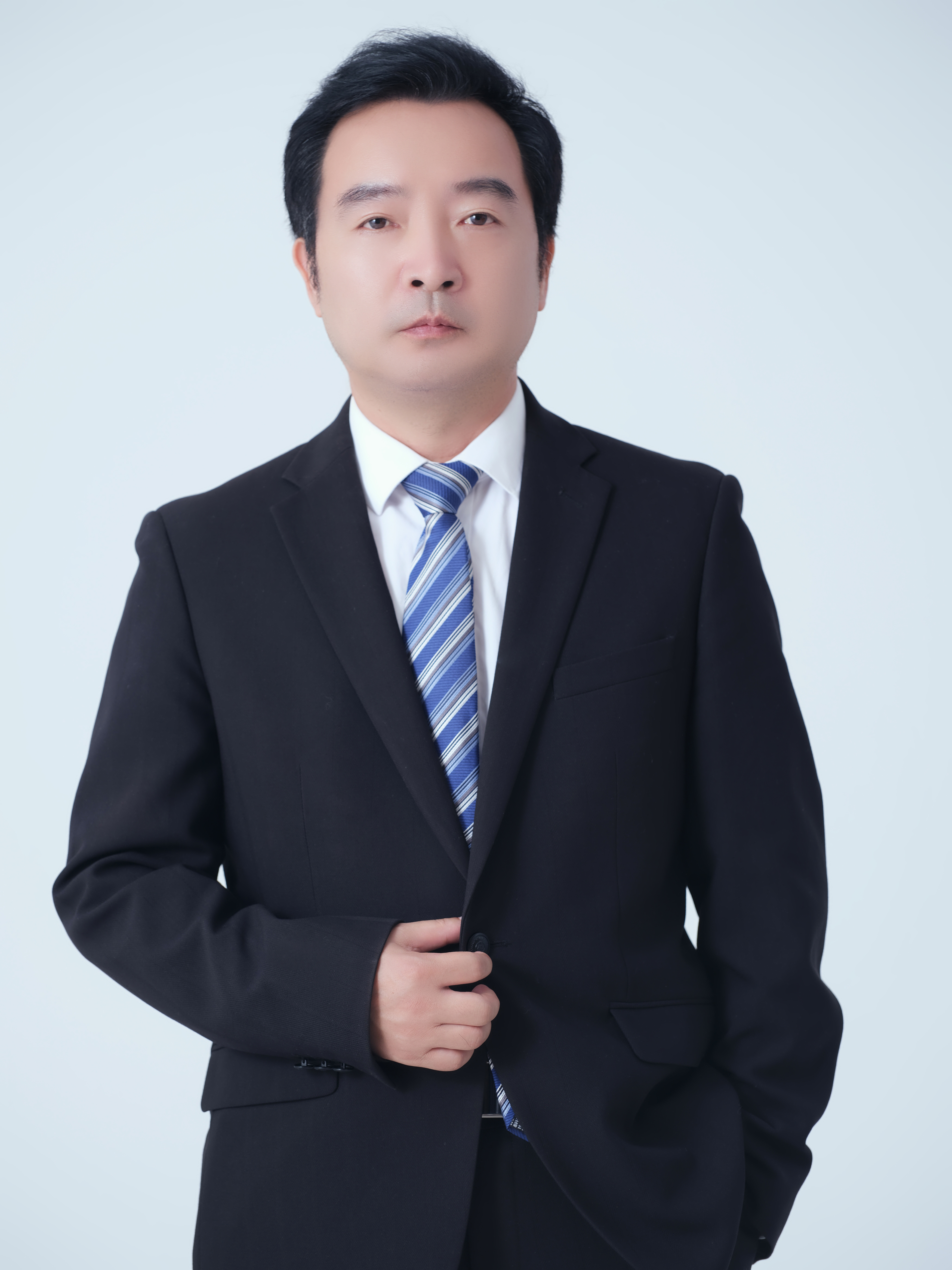 郭昕
