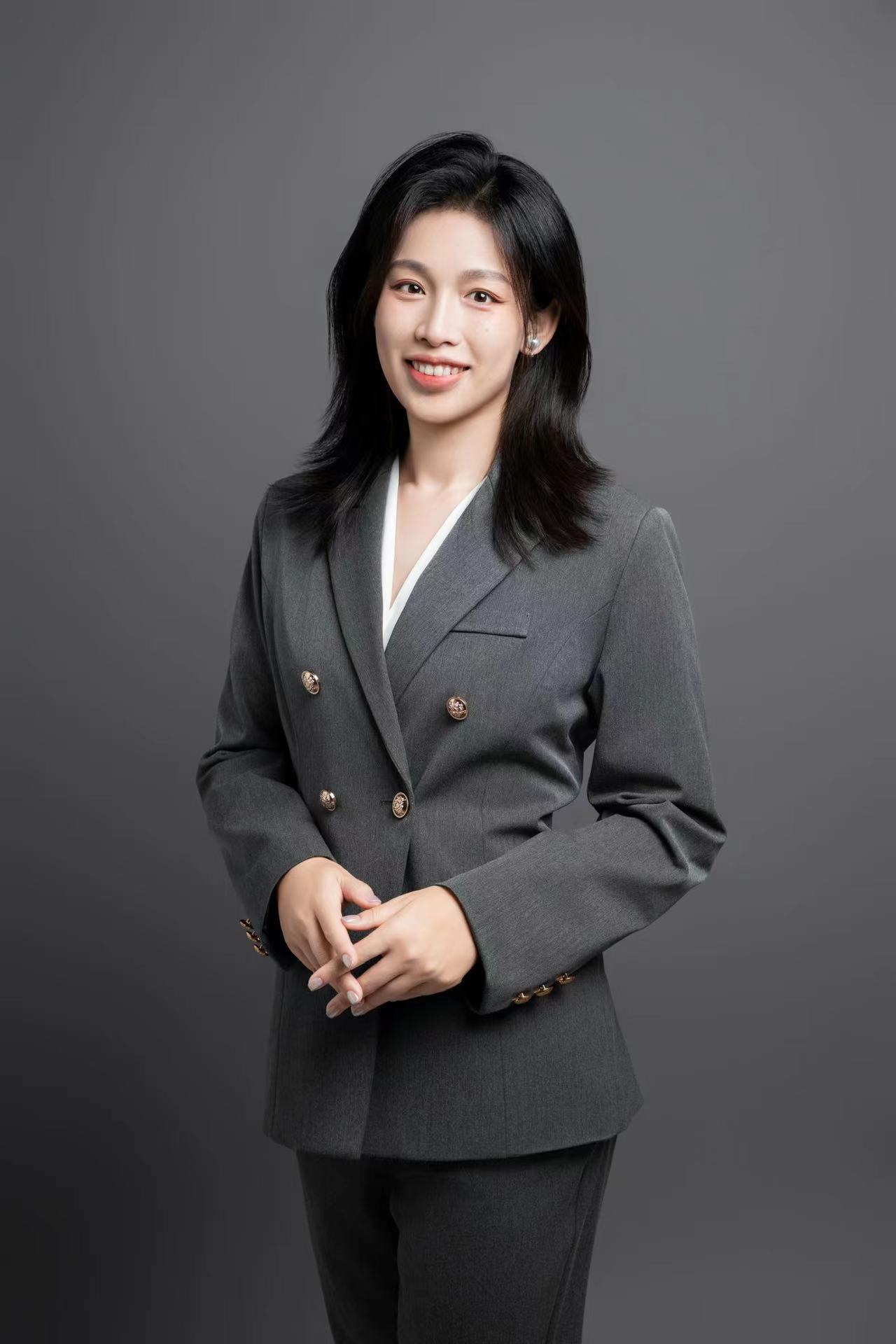 李谭