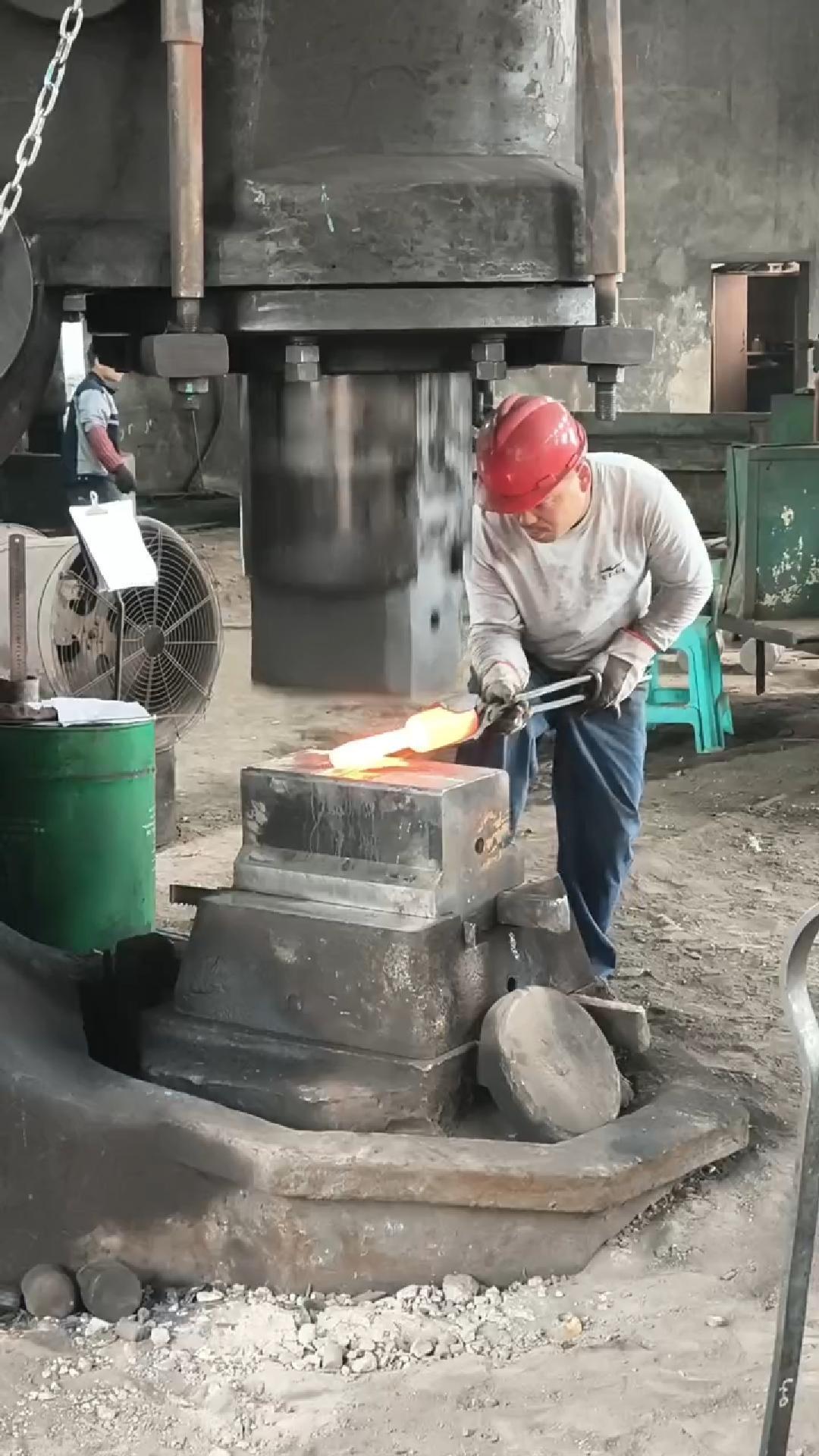 Inconel 718 Valve Stem Forging