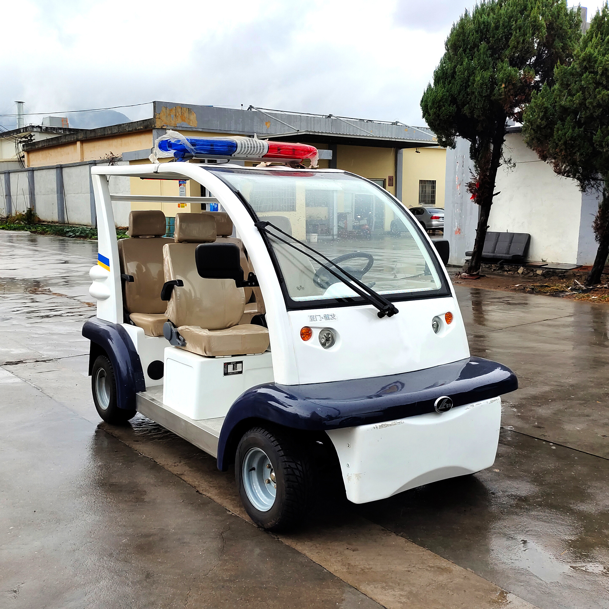 LF-JD404A electric patrol car