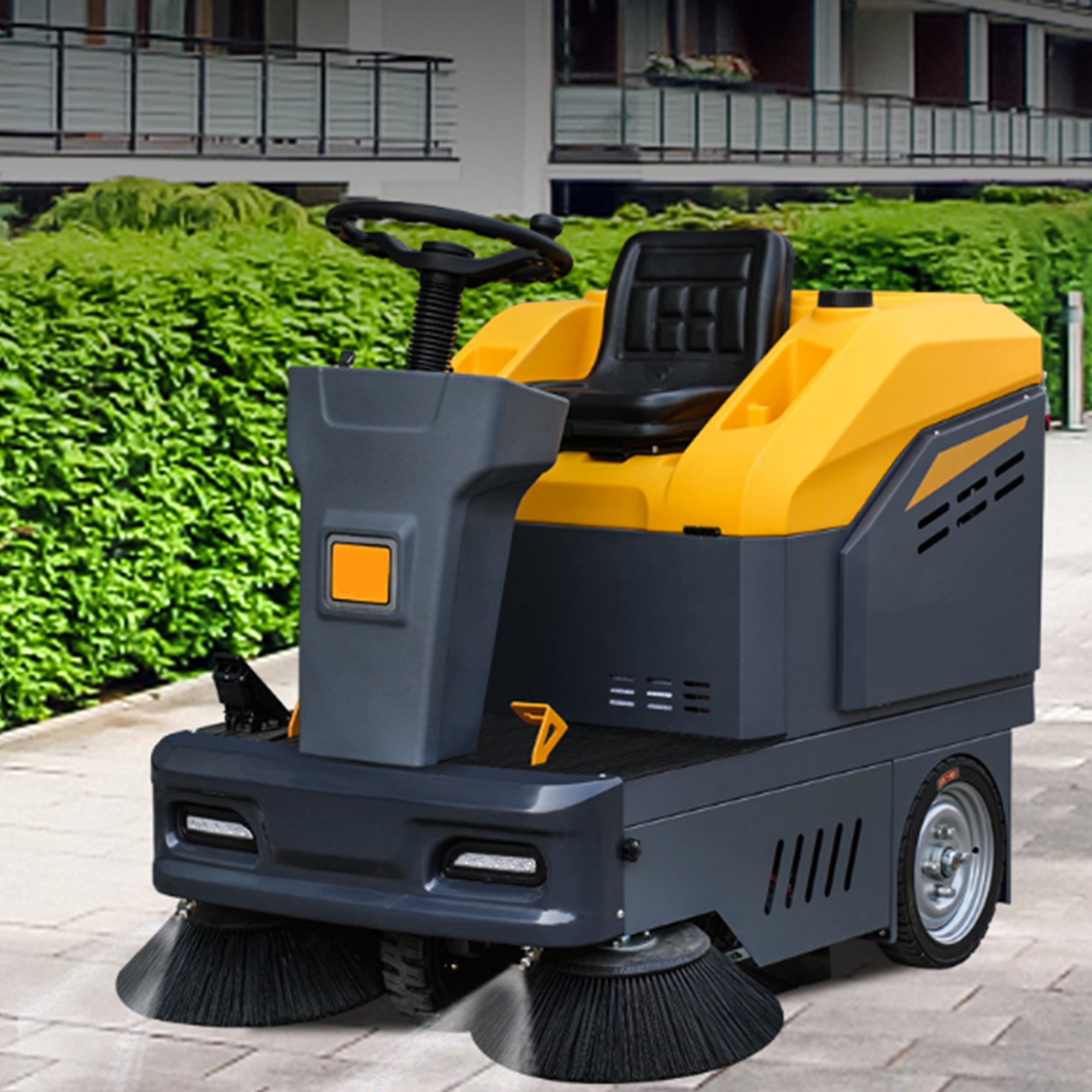 LF-C150 Driving sweeper