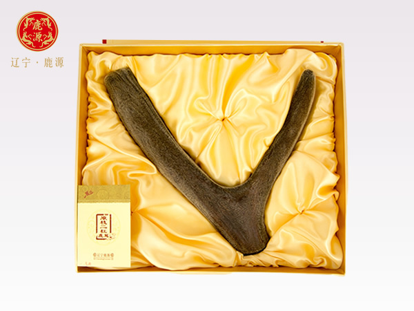 鹿茸  規(guī)格：鹿茸二杠禮盒