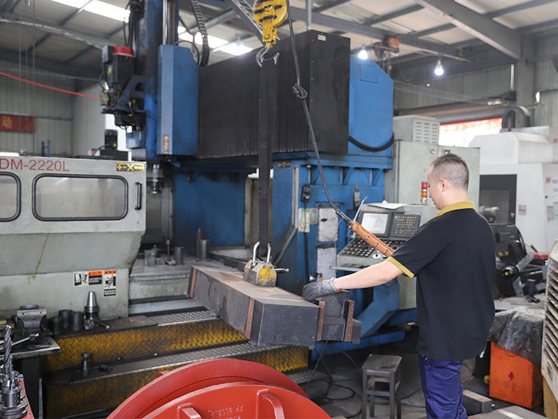 Machining center