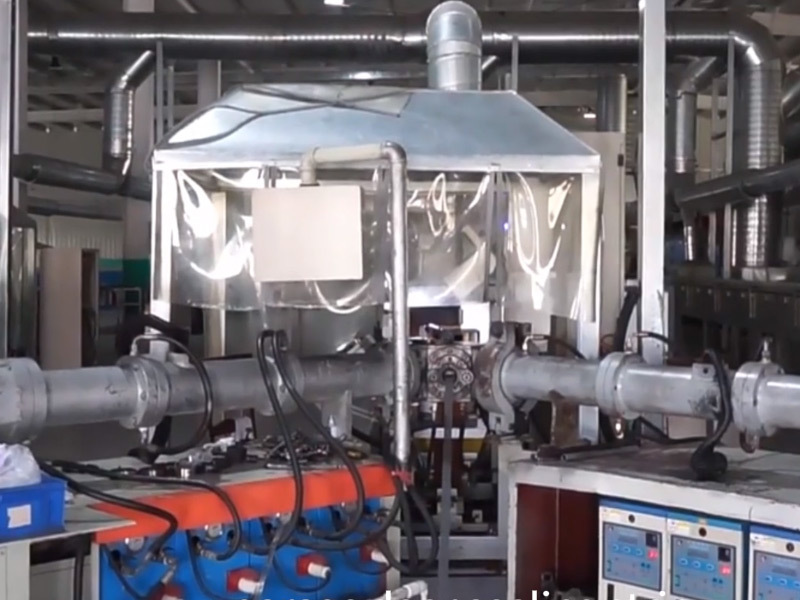 Factory tour 04