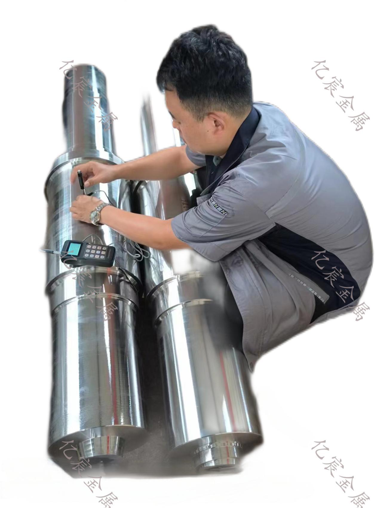 轧辊维修(换轴、镶套等)
