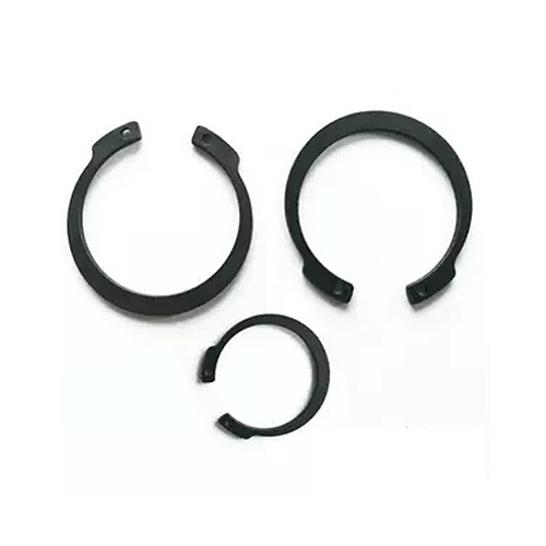 Retaining ring for shaft