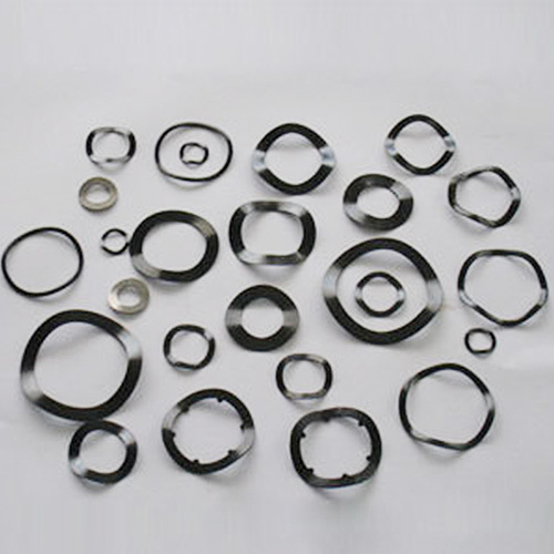 Waveform retaining ring