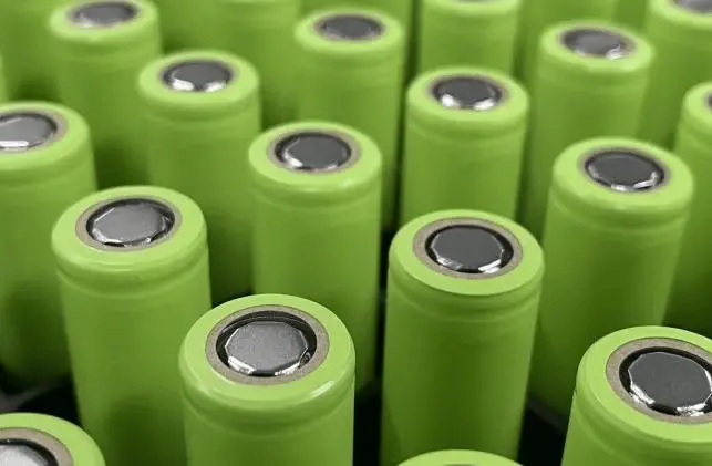 The government work report first mentions the "new three types" of lithium batteries, with an export growth of nearly 30%