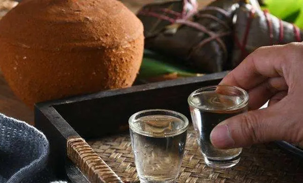清香型白酒和酱香型的主要区别在哪里
