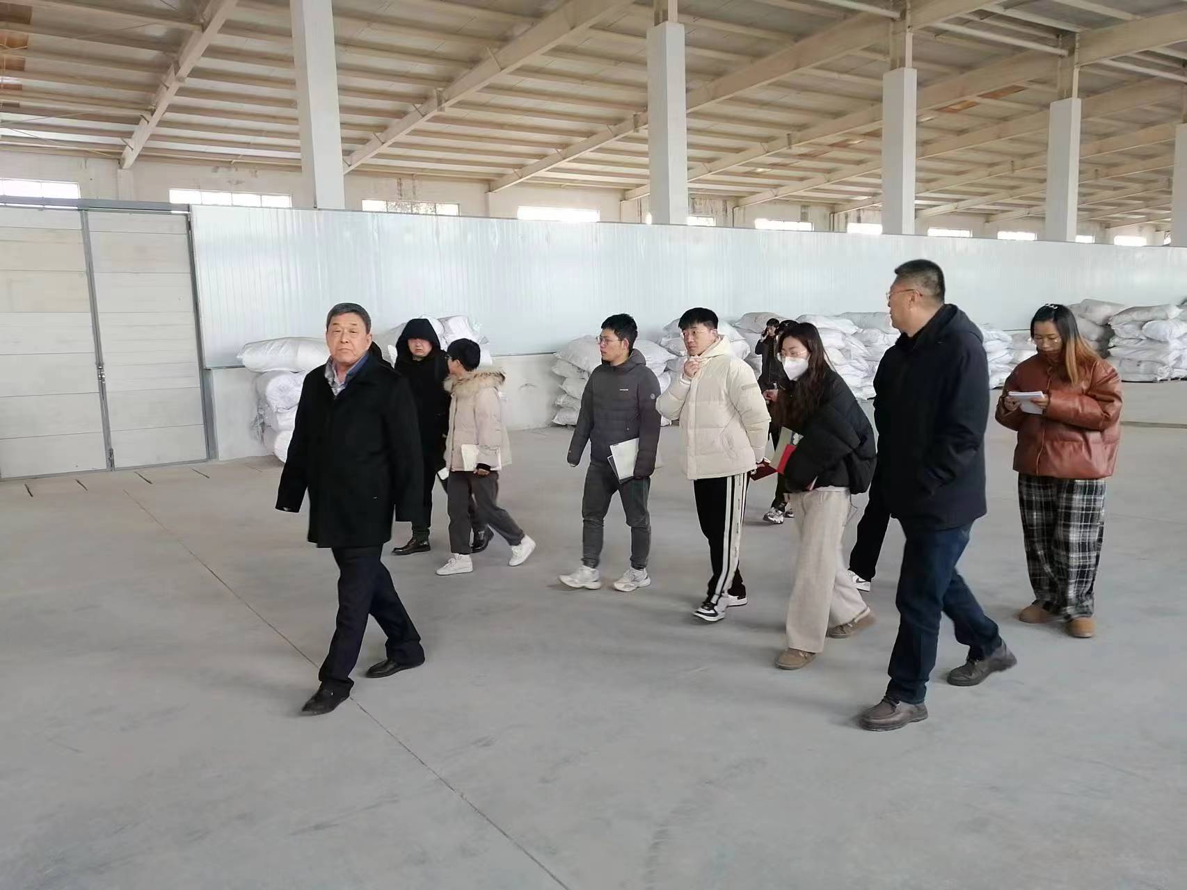 比亚迪股份有限公司弗迪电池莅临公司考察观摩，开拓产品新功能