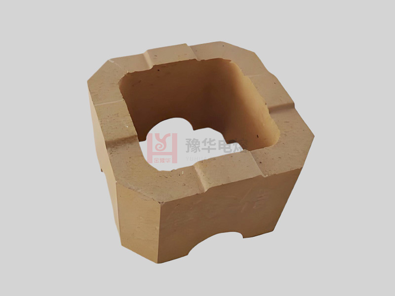 Magnesia-zirconium brick