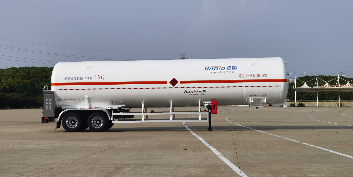 HT9340GDYT-52.6m³LNG半挂车(两轴)