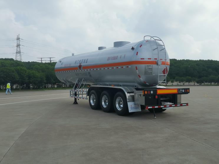 三甲基氯硅烷-HT9405GRY1型易燃液体罐式运输半挂车