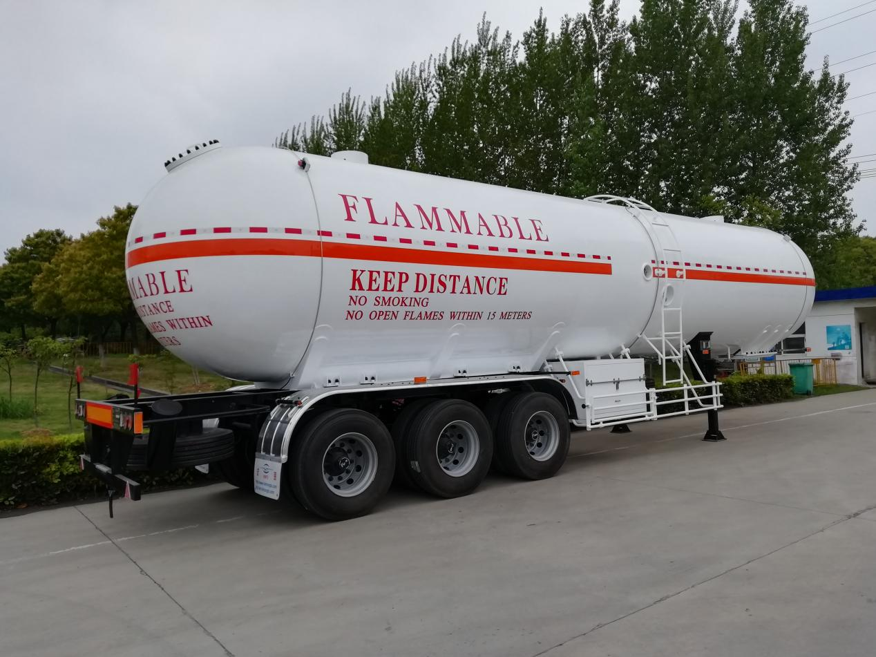 出口58.1立方液化石油气半挂车(混标)