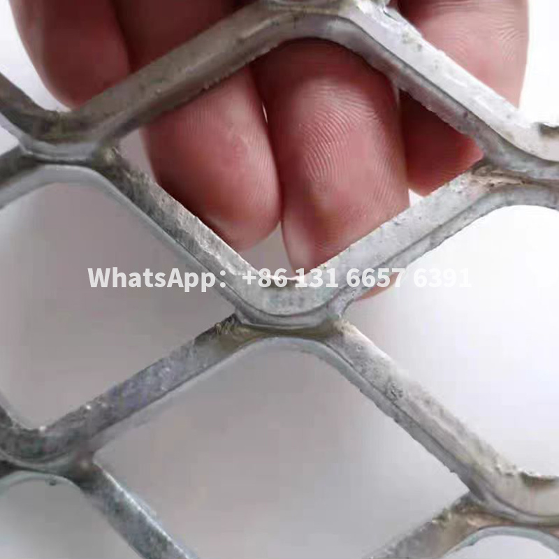 Expanded Metal Grating Offers Safe Passage Solutions for Industrial Environments