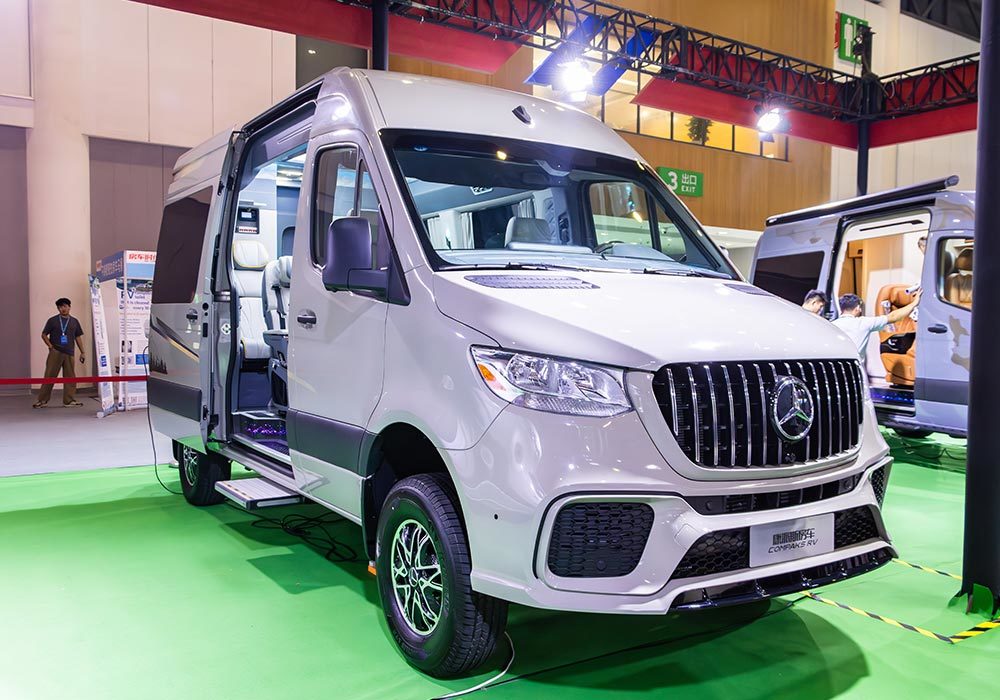 Mercedes-Benz Spint T1-A Luxury Off-road RV (Cloud Edition) Appearance