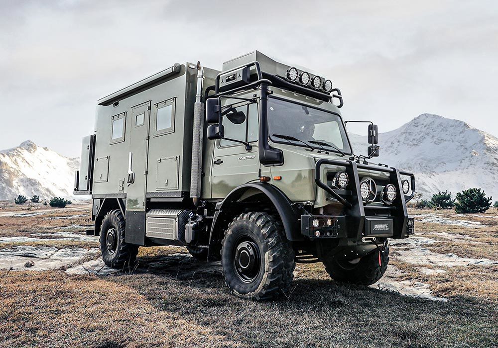 Appearance of Mercedes-Benz Unimock U3 Series Off-road Heavy Truck Touring Car