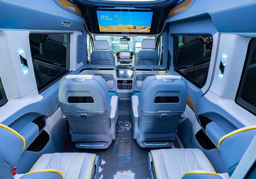 Mercedes-Benz Spint T1-A Luxury Off-Road RV (Cloud Edition) Interior