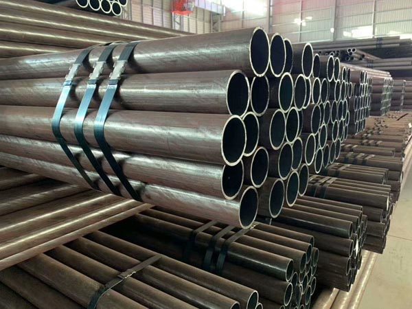 What are the materials of steel pipes?