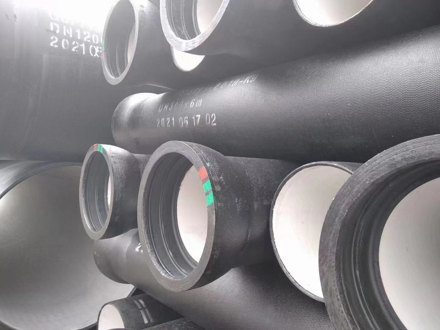 Tubo dúctil del arrabio del abastecimiento de agua de DN80 DN2000 K8 K9 C25 C30 C40 Pn16 Pn25
