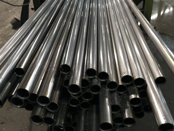 305 Stainless Steel Pipe