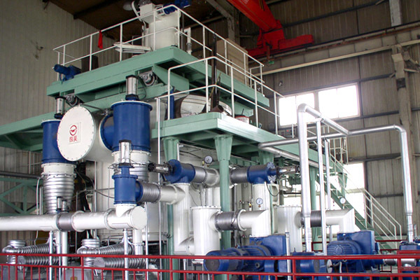 Vacuum steelmaking furnace