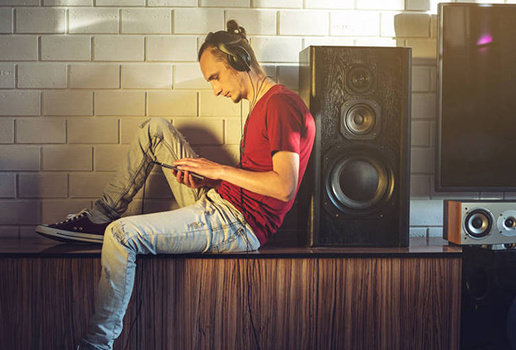   AMPLIFIERS