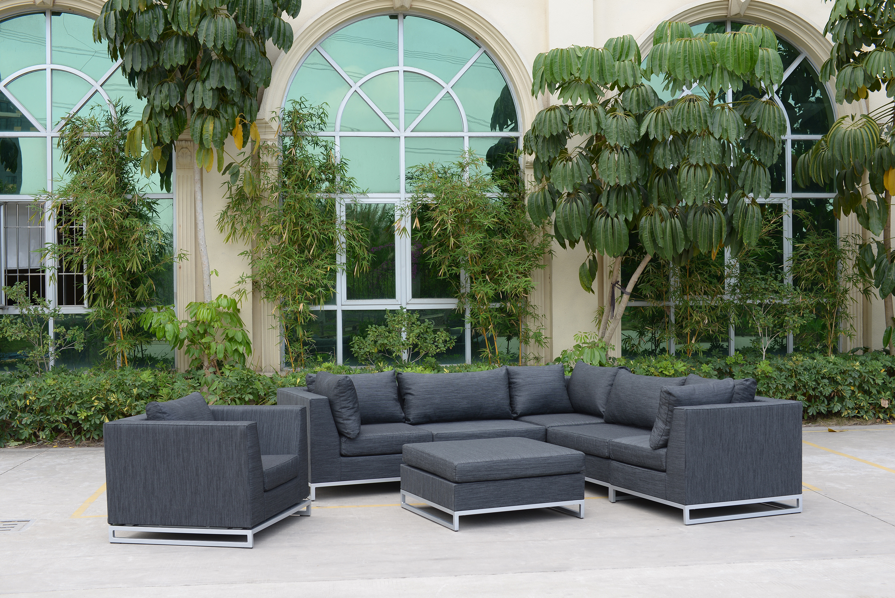 Inspiring Outdoor Furniture Set Ideas for Boutique Hotels