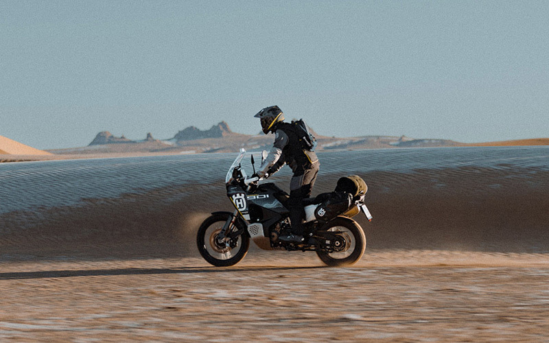 High - performance Off - road Motorcycle Fuel Tank Meets the Challenges of Extreme Environments