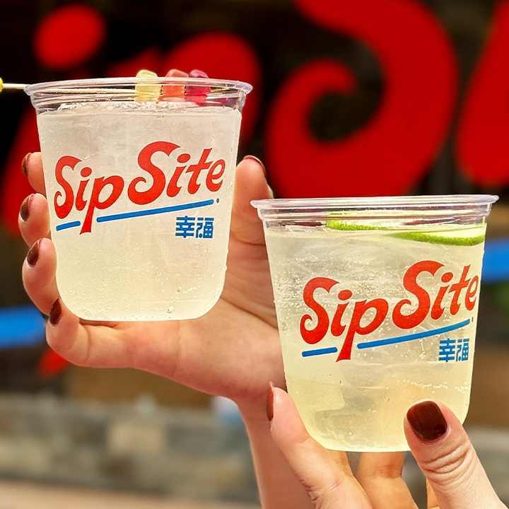 LOW MOQ wholesale custom size u shape Snack cold drink plastic cups with lids for soda coffee Juice Mineral Water