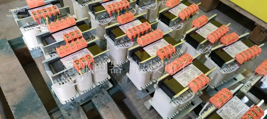 Detailed explanation! Transformer terminal block